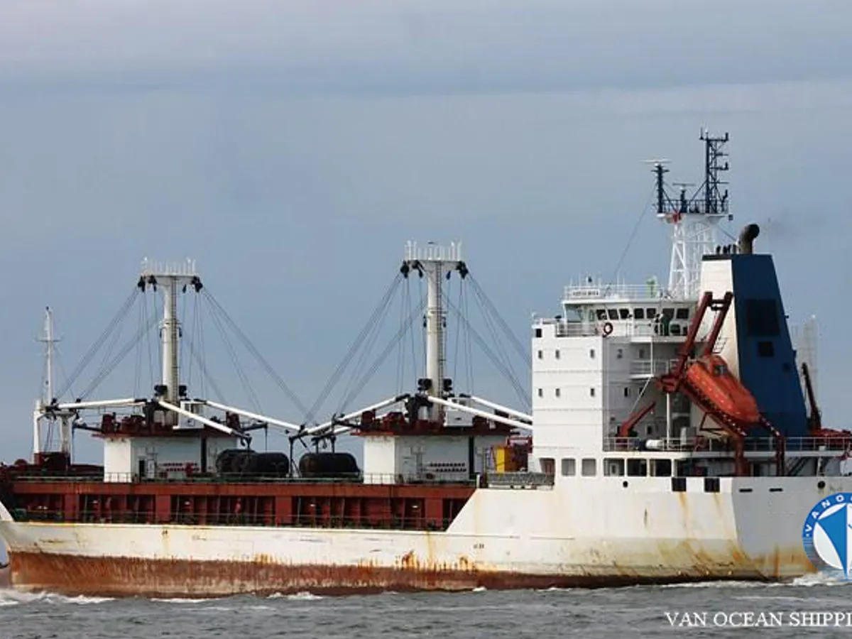 Tàu lạnh để bán
