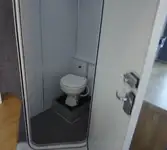 Tàu khảo sát để bán