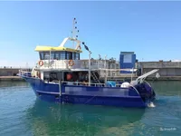 Tàu khảo sát để bán