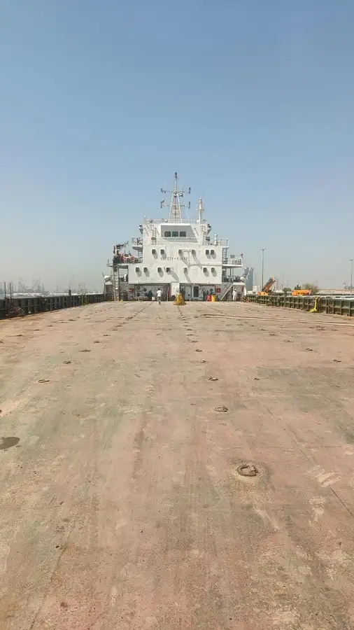 Tàu Ro-Ro để bán