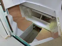 Tàu khảo sát để bán