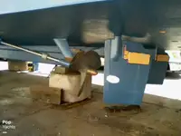 Tàu kéo lưới để bán