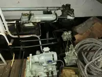 Tàu du lịch để bán
