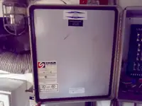 Tàu kéo để bán