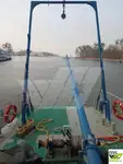 Tàu làm việc để bán