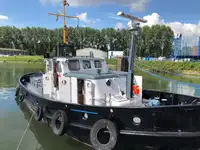 Tàu kéo để bán