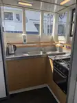 Tàu kéo lưới để bán