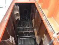 Tàu làm việc để bán