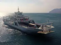 Tàu phà rao bán