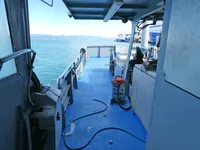 Tàu phà để bán