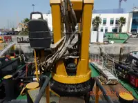 Tàu kéo để bán
