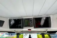 Tàu làm việc để bán