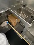 Tàu cứu hộ để bán