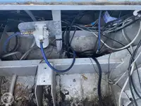 Tàu kéo lưới để bán