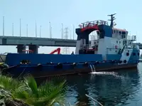 Tàu cung cấp rao bán