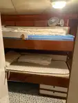 Tàu kéo để bán