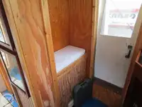 Tàu kéo lưới để bán