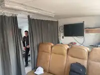 Tàu container để bán