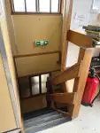 Sà lan chở người để bán