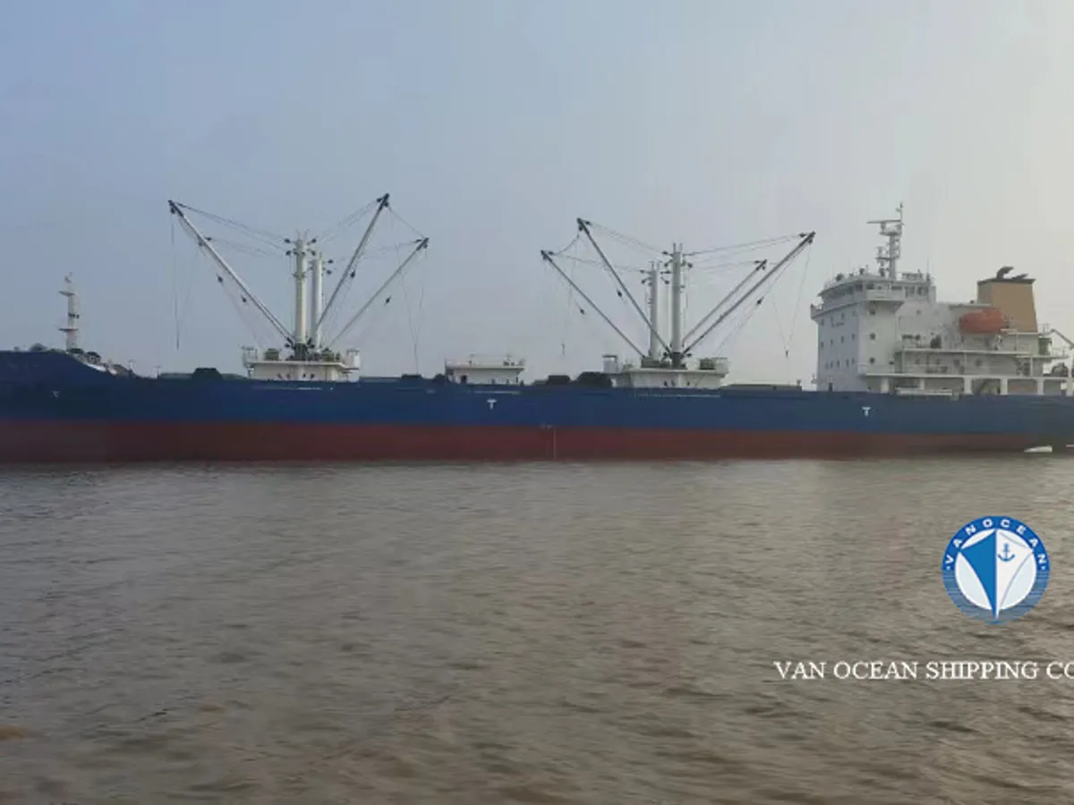 Tàu lạnh để bán