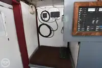 Tàu câu dài để bán