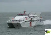 Tàu chở khách để bán