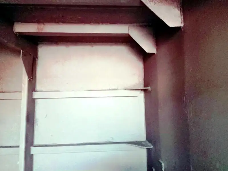 Tàu đổ bộ, chở hàng để bán