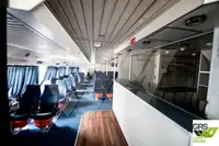 Tàu du lịch để bán