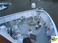 Tàu du lịch để bán