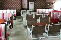 Tàu du lịch để bán