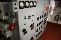 Tàu du lịch để bán