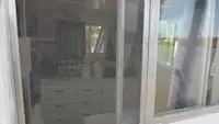 Tàu kéo lưới để bán