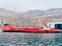 Tàu container để bán