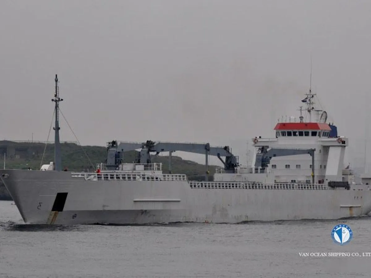 Tàu lạnh để bán