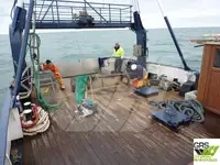 Tàu khảo sát để bán