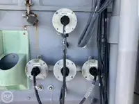 Tàu đổ bộ, chở hàng để bán