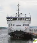 Tàu chở khách để bán