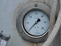 Thuyền cứu sinh để bán
