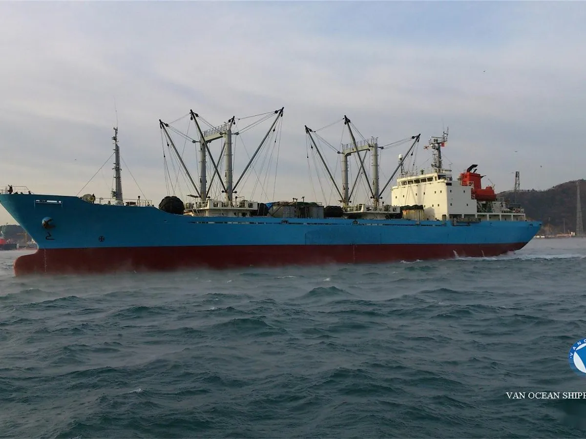 Tàu lạnh để bán