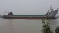 Xà lan rao bán