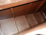 Tàu làm việc để bán