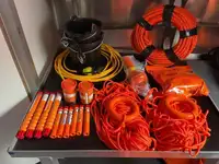 Tàu cứu hộ để bán
