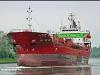 Oil/Chemical tanker rao bán