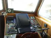 Tàu tuần tra để bán