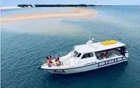 Tàu chở khách để bán