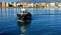 Tàu làm việc để bán