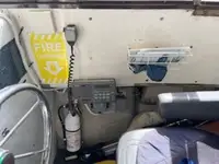 Tàu làm việc để bán