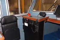 Tàu làm việc để bán