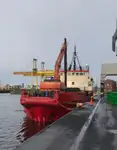 Tàu nạo vét để bán