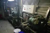 Tàu du lịch để bán
